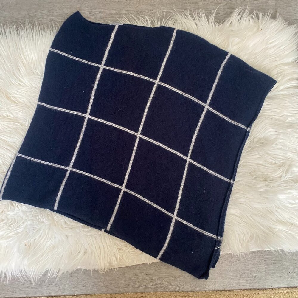 Pure Collection Cashmere Poncho